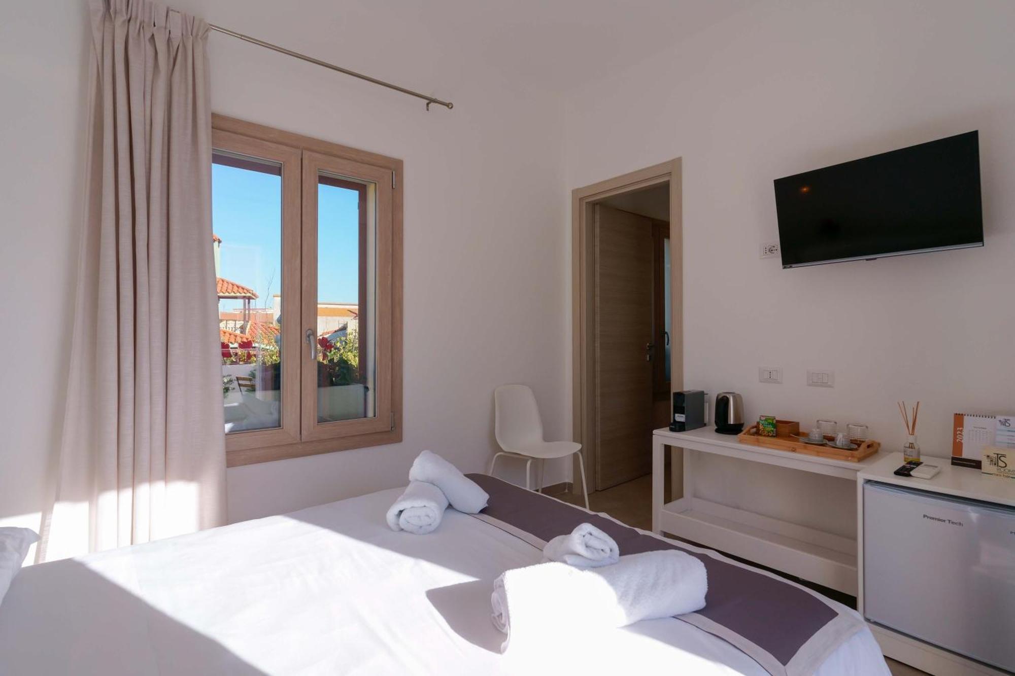 Guest House Deidda - Ts Rooms B&B San Sperate Extérieur photo